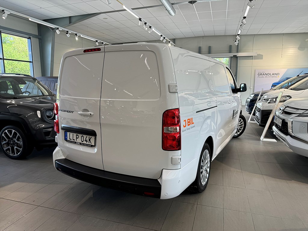 Bild på Plus Electric 136hk Aut L3 - DEMO