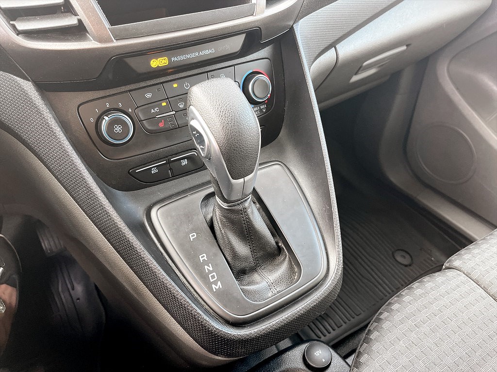 Bild på Connect SYNC 4 230 LWB 1.5 EcoBlue 100hk Aut - B-KAMERA