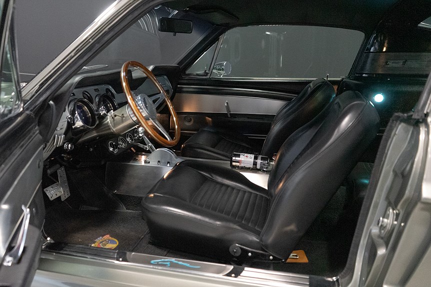 Ford Mustang Fastback ELEANOR TRIBUTE 495hk