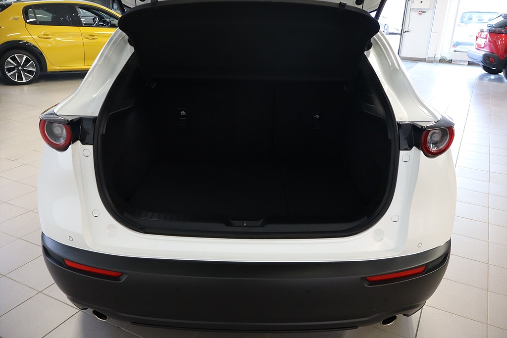 Bild på Sky 2.0 SKYACTIV-X M Hybrid 150hk - B-KAMERA, NAV
