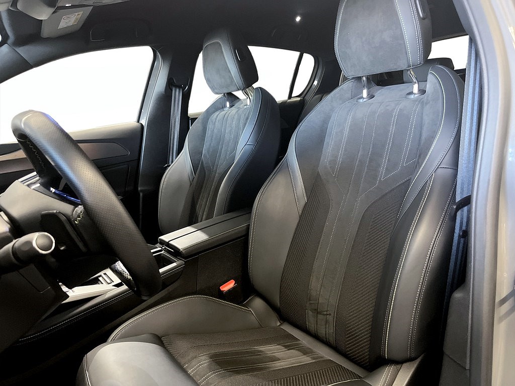 Bild på GT 1.2 PT 130hk Aut - B-KAMERA, CARPLAY