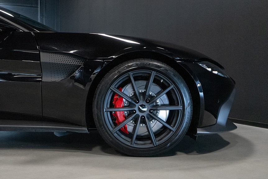 Aston Martin Vantage Coupé 4.0 V8 510hk