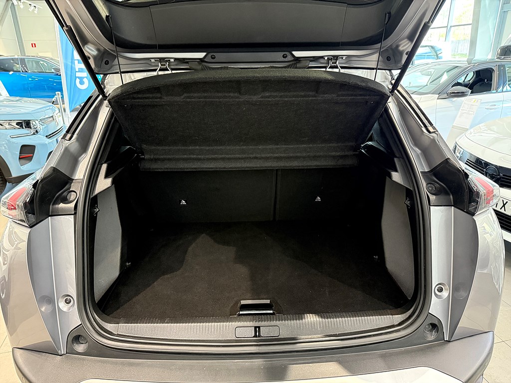 Bild på GT 1.2 PT 130hk Aut - B-KAMERA, NAV, CARPLAY