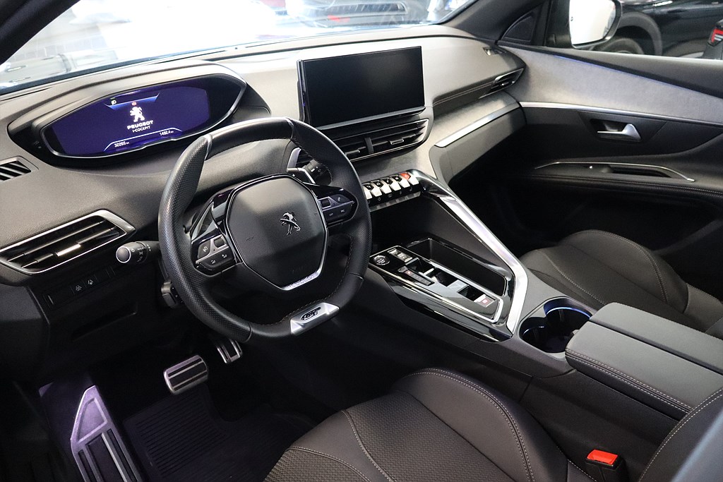 Bild på GT 1.2 PT 130hk Aut - B-KAMERA, CARPLAY
