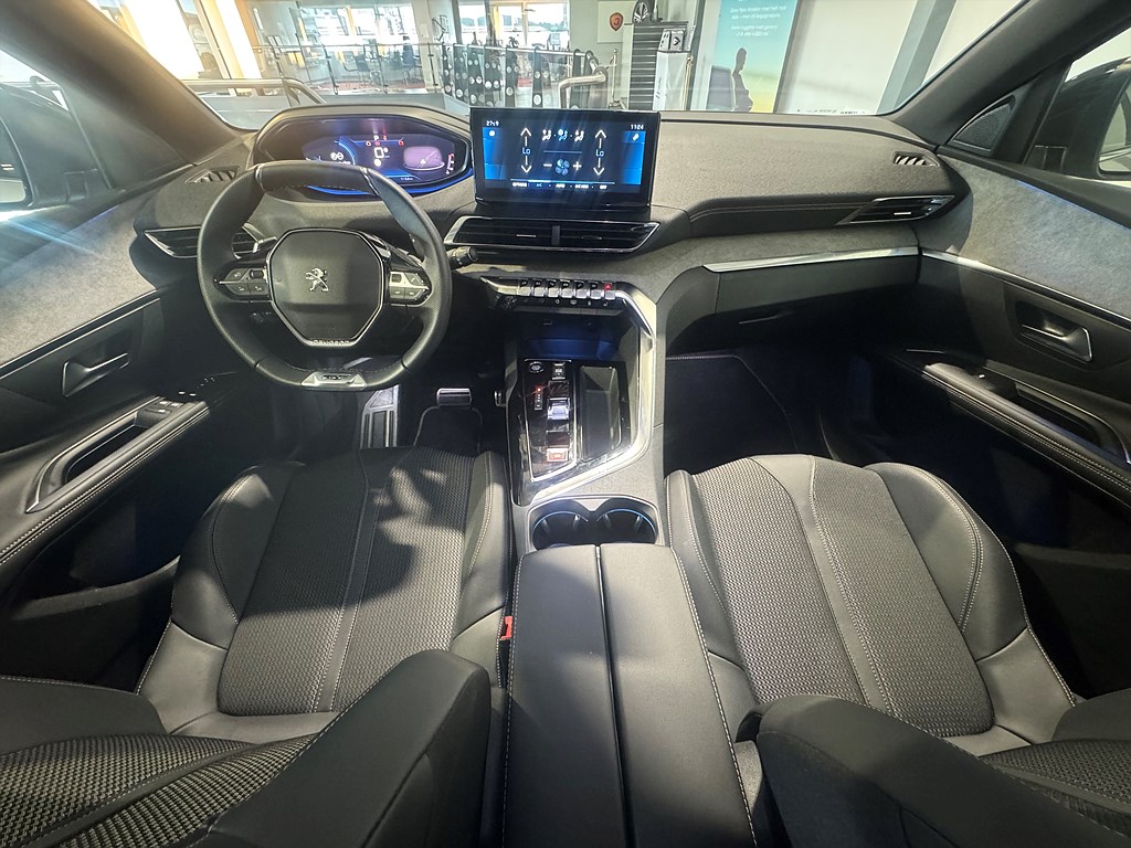 Bild på GT 1.2 PT 130hk Aut - 7-SITS, B-KAMERA, CARPLAY