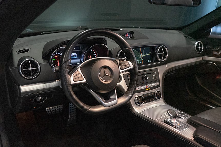 Mercedes-Benz SL 500 AMG Night 455hk