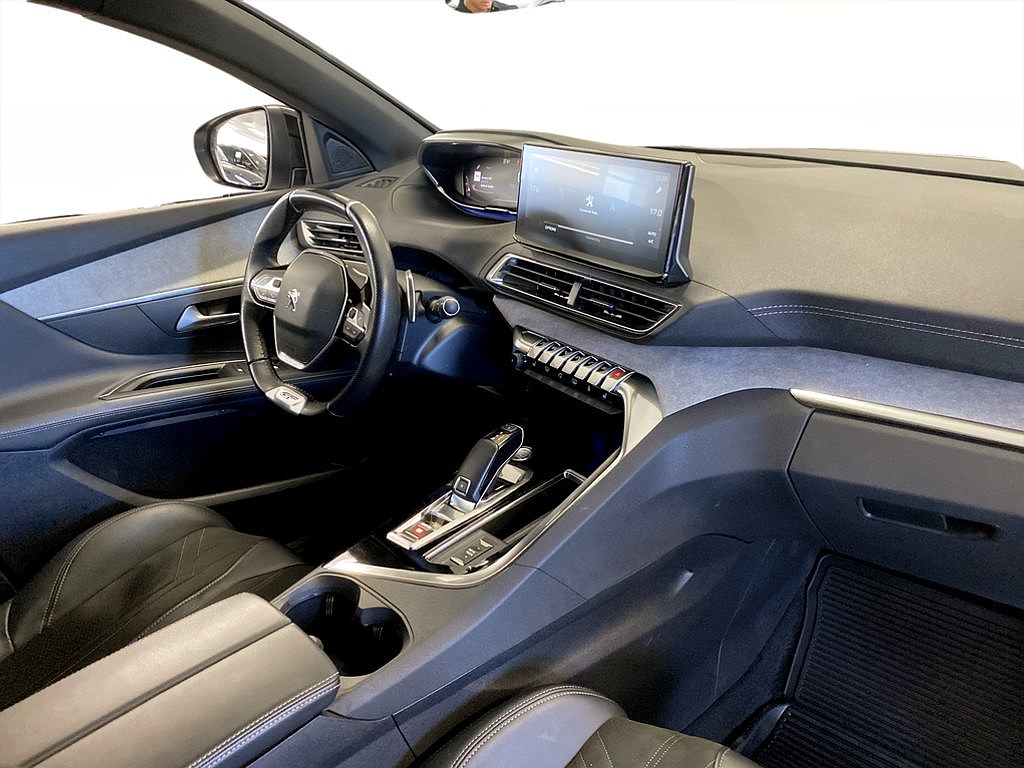 Bild på GT 1.2 PT 130hk Aut - 360-KAMERA, CARPLAY