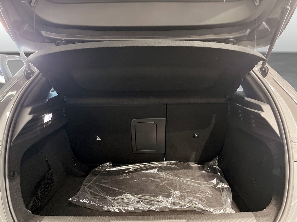 Bild på GT 1.2 PT 130hk Aut - B-KAMERA, CARPLAY