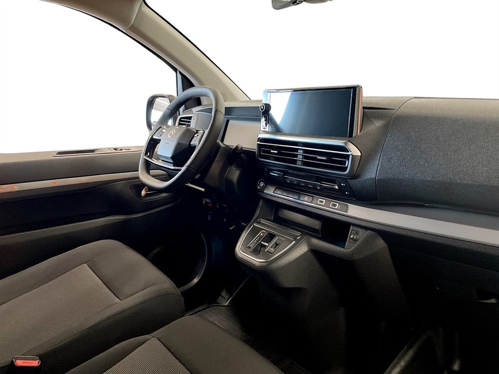 Bild på Business 145hk Aut L2 - EDITION! SERVICE & VINTERHJUL INGÅR!