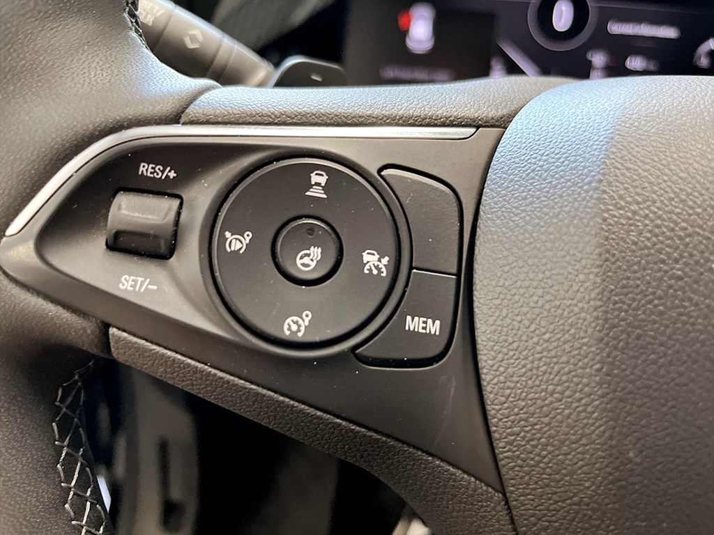 Bild på GS 1.2 PT 130hk Aut - CARPLAY, NAVI