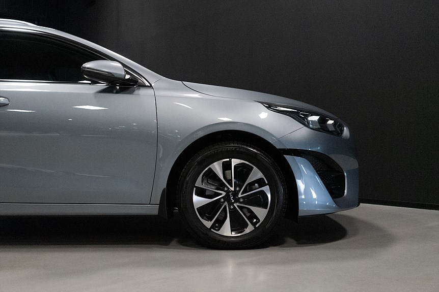 Kia Ceed Sportswagon Plug-in Hybrid Advance 141hk