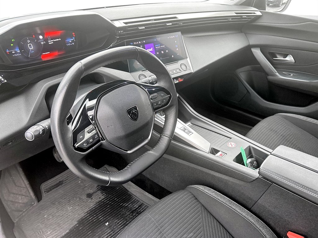 Bild på Active Pack 1.2 PT 130hk Aut - CARPLAY, EN ÄGARE