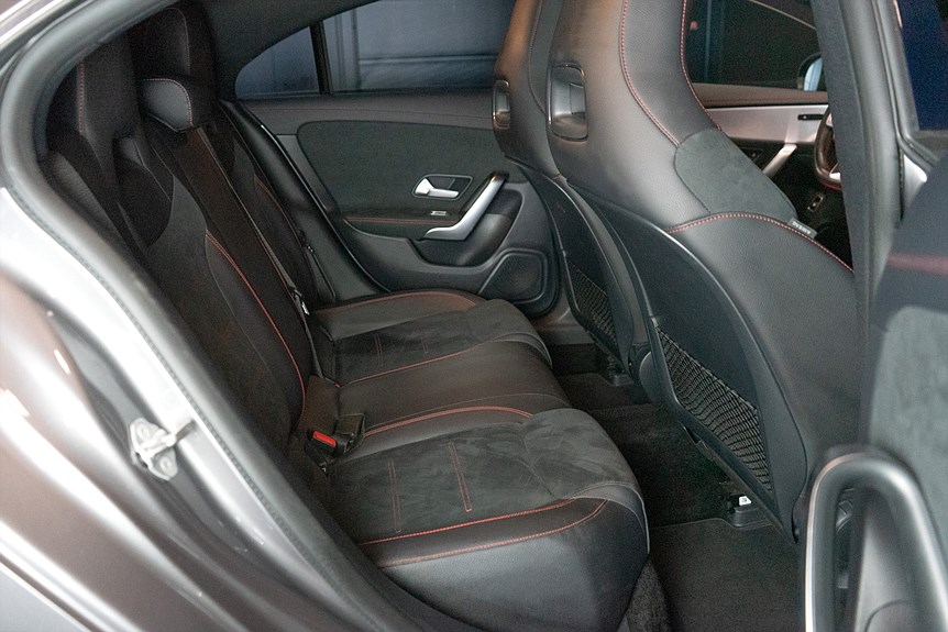 Mercedes-Benz CLA 180 d AMG Coupé 116hk