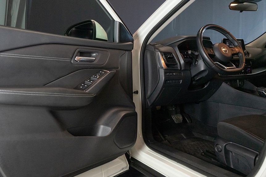 Nissan Qashqai 1.3 DIG-T Xtronic MHEV 158hk