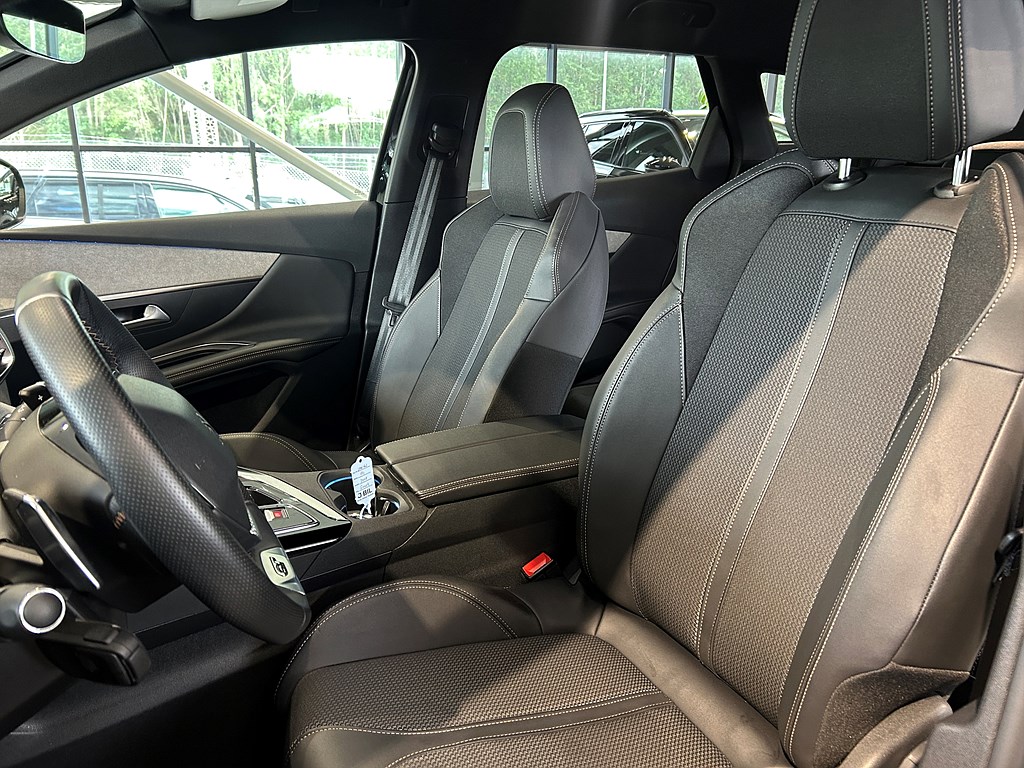 Bild på GT Back Pack 1.2 PT 130hk Aut - B-KAMERA, CARPLAY