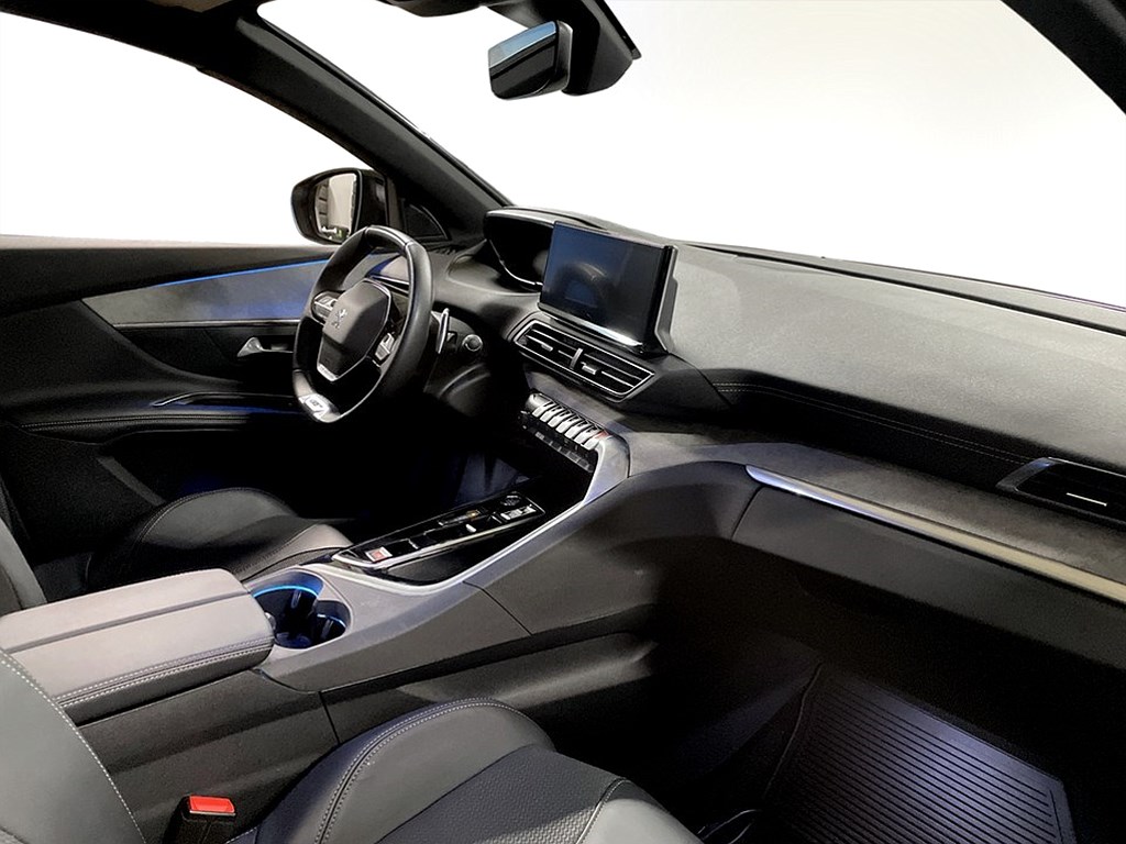 Bild på GT Black Pack 1.2 PT 130hk Aut - B-KAMERA, CARPLAY