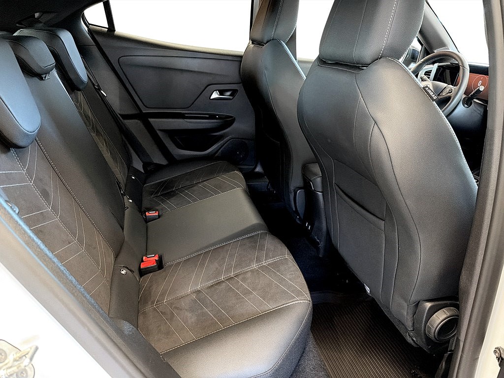 Bild på Ultimate 1.2 Turbo 130hk Aut - B-KAMERA, CARPLAY