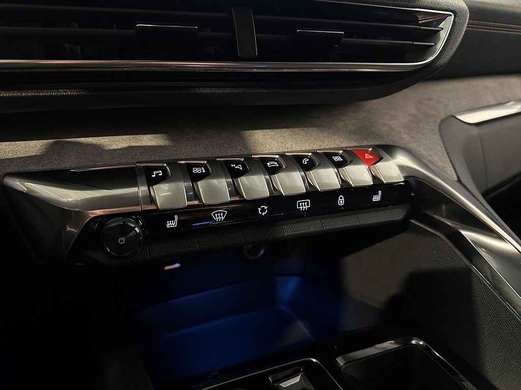 Bild på GT 1.2 PT 130hk Aut - 7-SITS, B-KAMERA, CARPLAY