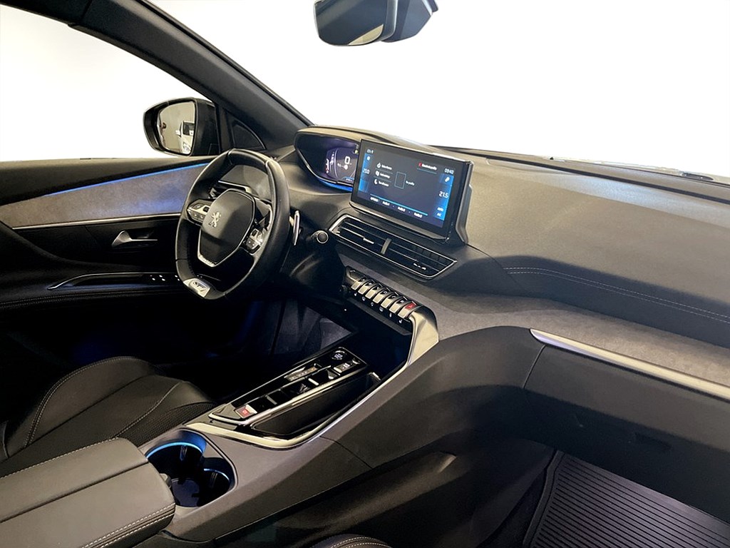 Bild på GT 1.2 PT 130hk Aut - B-KAMERA, CARPLAY
