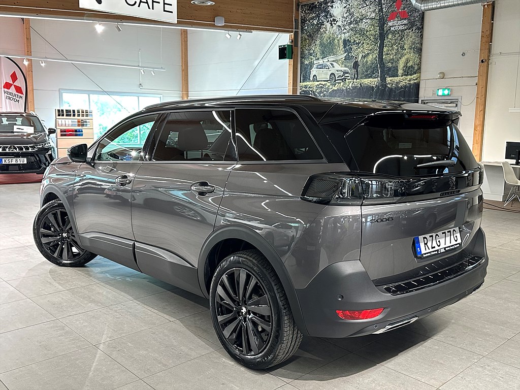 Bild på GT Black Pack 1.2 PT 130hk Aut - CARPLAY, B-KAMERA