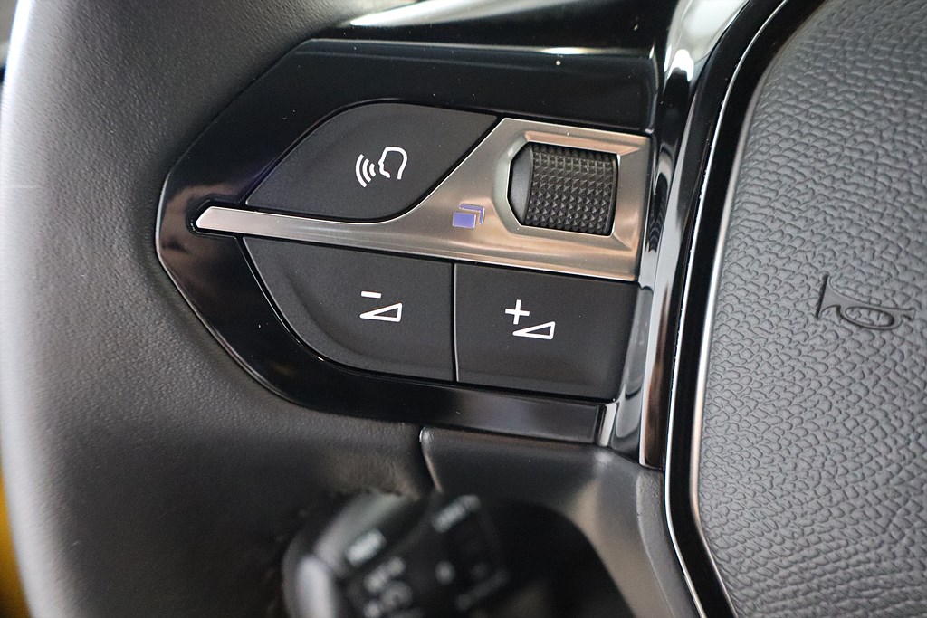 Bild på Allure Pack 50kWh 136hk Aut - B-KAMERA, CARPLAY