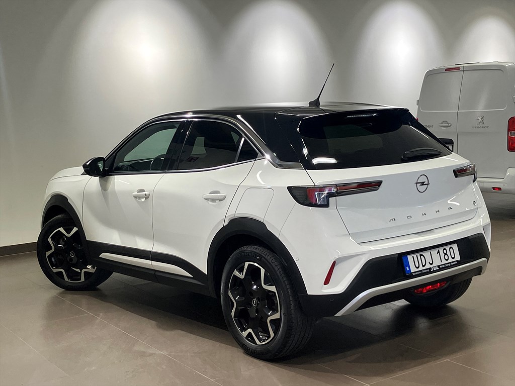 Bild på Ultimate 50kWh 136hk Aut - B-KAMERA, CARPLAY, RATTVÄRME