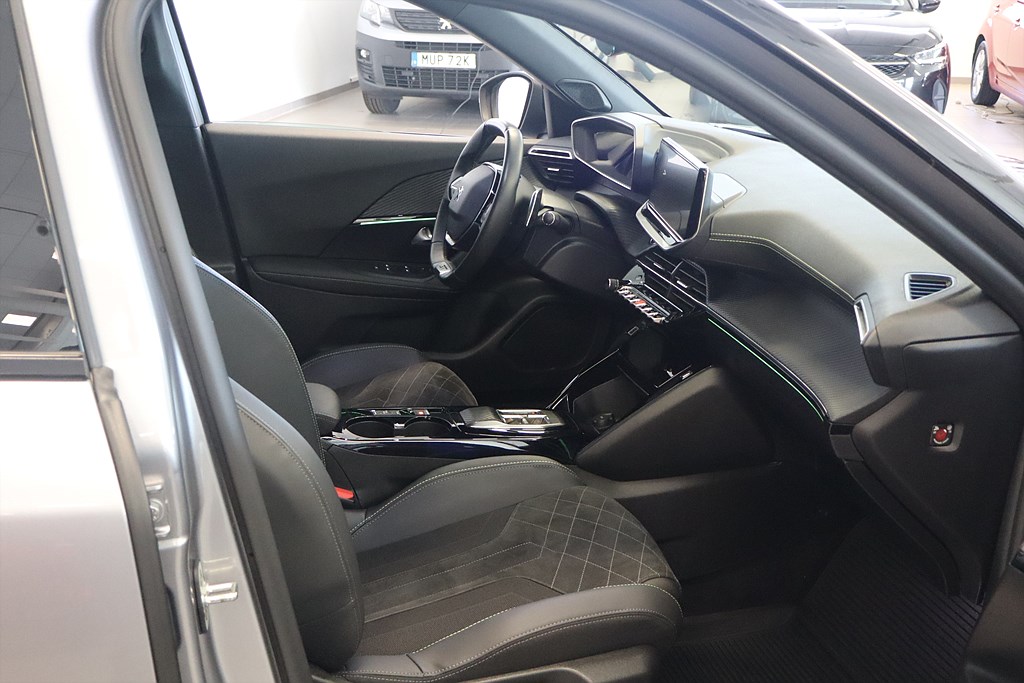 Bild på GT 1.2 PT 155hk Aut - B-KAMERA, CARPLAY, NAVI
