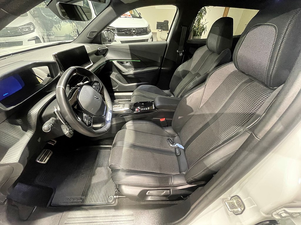Bild på GT 1.2 PT 130hk Aut - CARPLAY, B-KAMERA