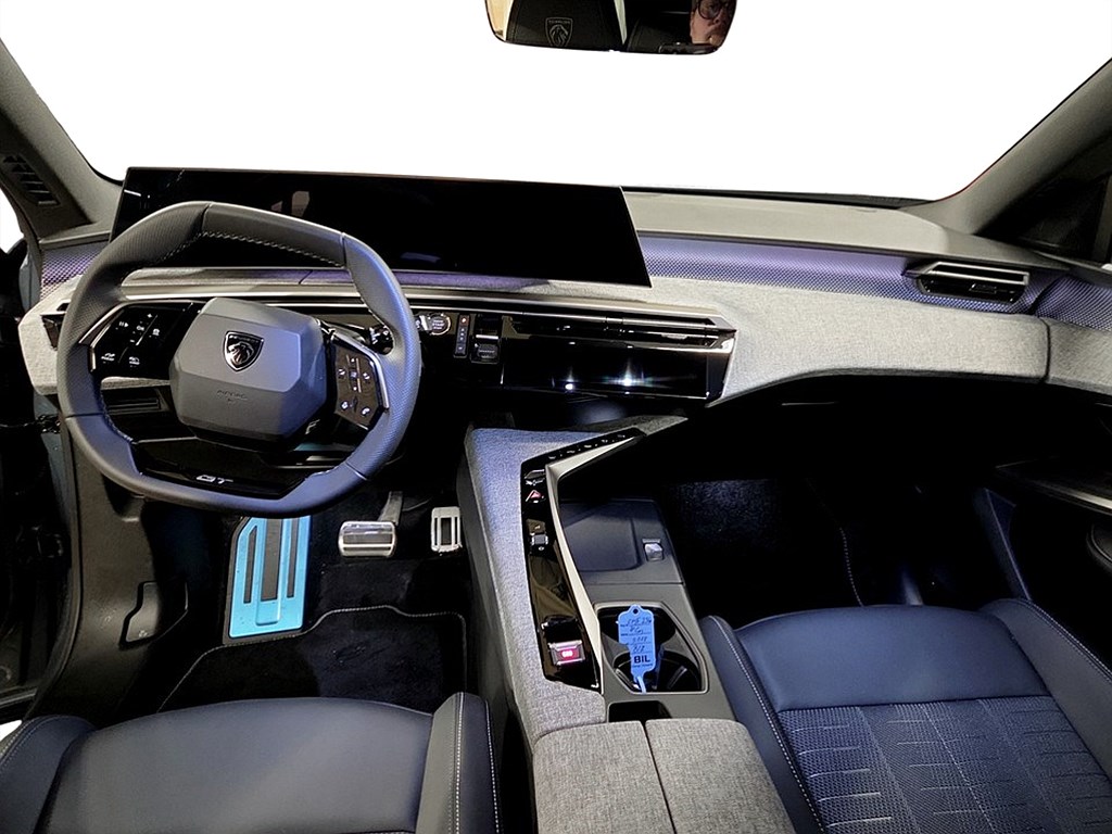 Bild på GT Hybrid 145hk Aut - 7-SITS, B-KAMERA