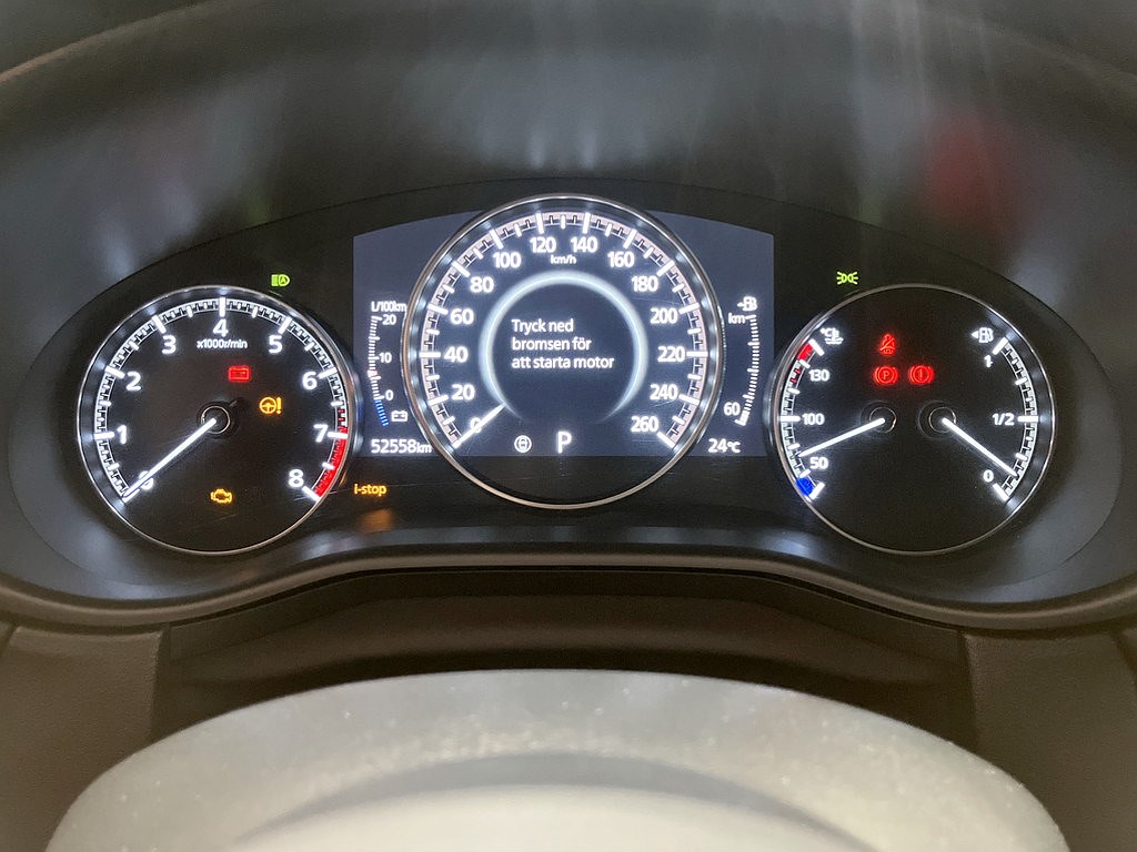 Bild på Sky + Tech Pack 2.0 150hk Aut - B-KAMERA, CARPLAY