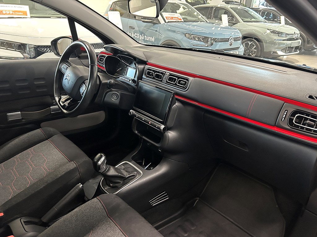 Bild på Feel 1.2 VTi 82hk - P-SENSORER BAK