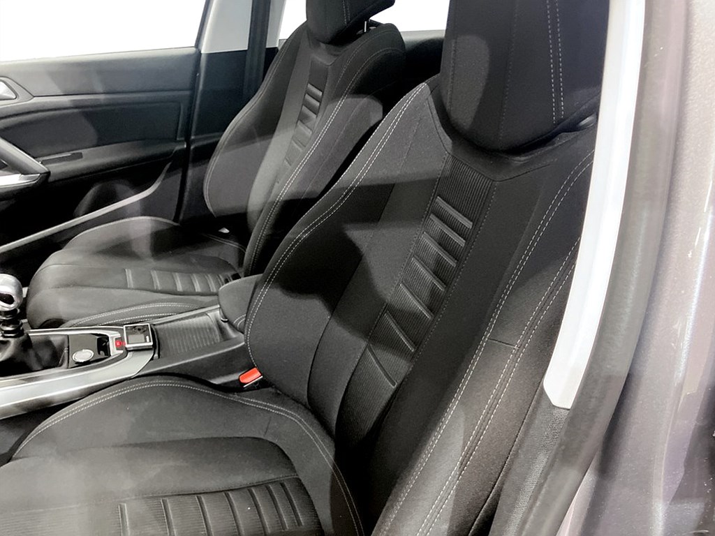 Bild på SW Allure 1.6 e-HDi 115hk - B-KAMERA, PANO