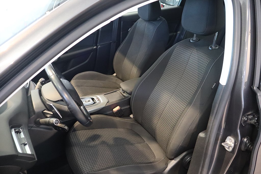 Bild på SW Active 1.2 PT 130hk Aut - CARPLAY, BACKSENSORER