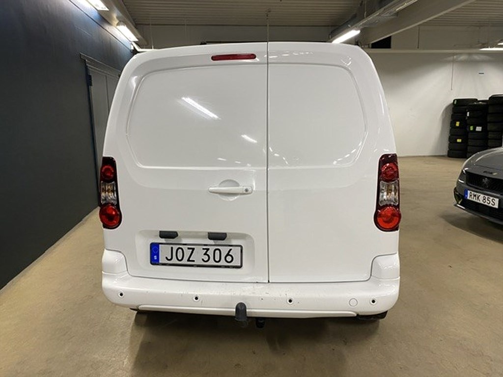 Bild på .6 BHDi HDiF 90hk - DRAGKROK
