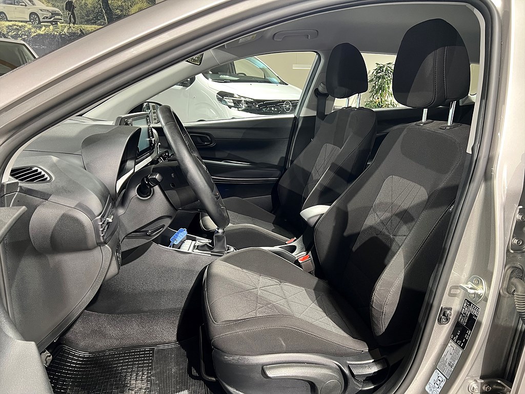 Bild på Essential 1.2 MPi 84hk - B-KAMERA, CARPLAY, 1 ÄGARE