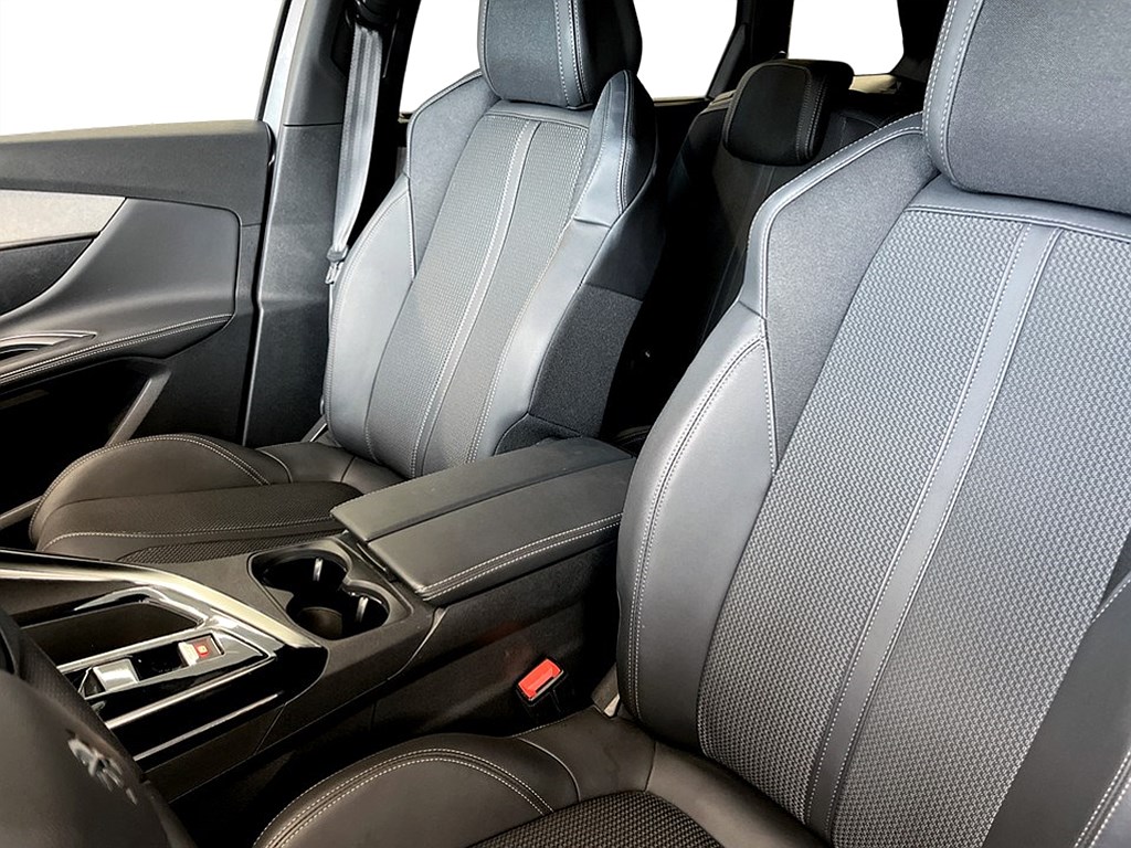 Bild på GT 1.2 PT 130hk Aut - B-KAMERA, CARPLAY