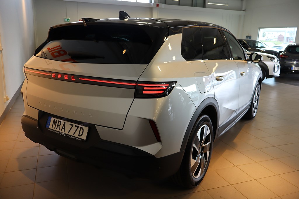 Bild på GS Hybrid 136hk Aut - B-KAMERA, CARPLAY