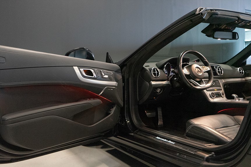 Mercedes-Benz SL 500 AMG Night 455hk