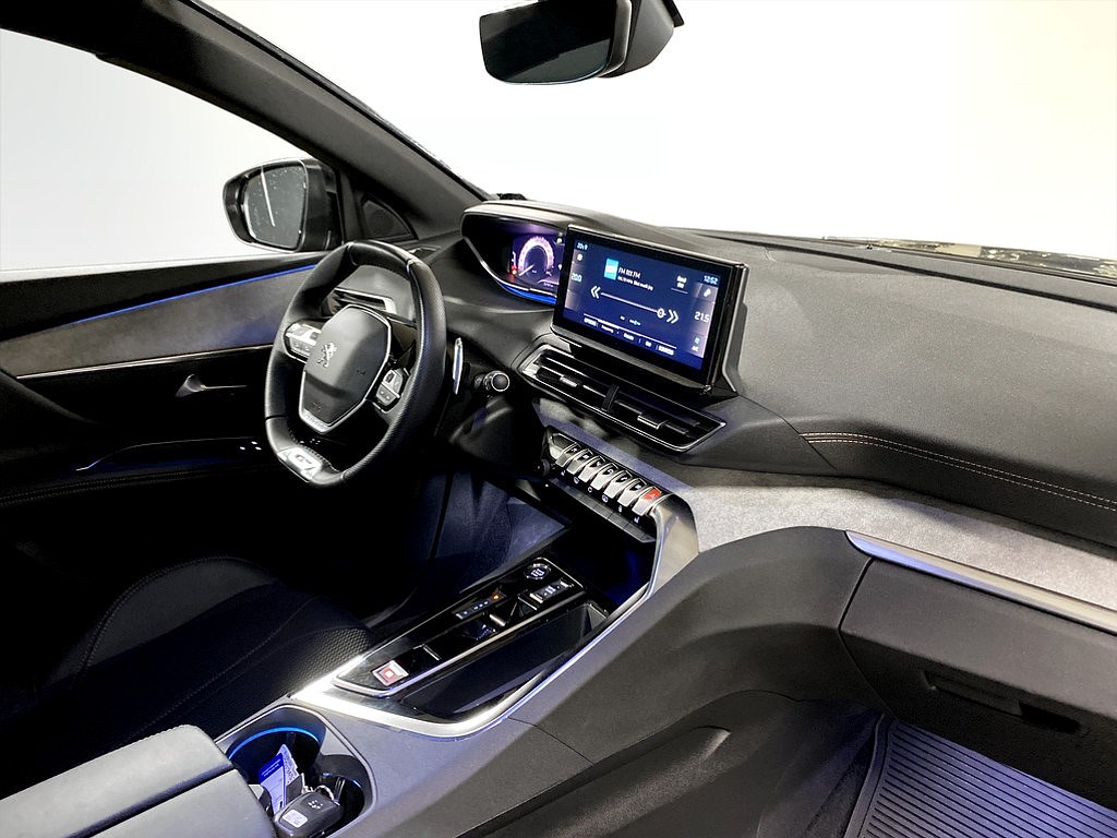 Bild på GT 1.2 PT 130hk Aut - B-KAMERA, CARPLAY