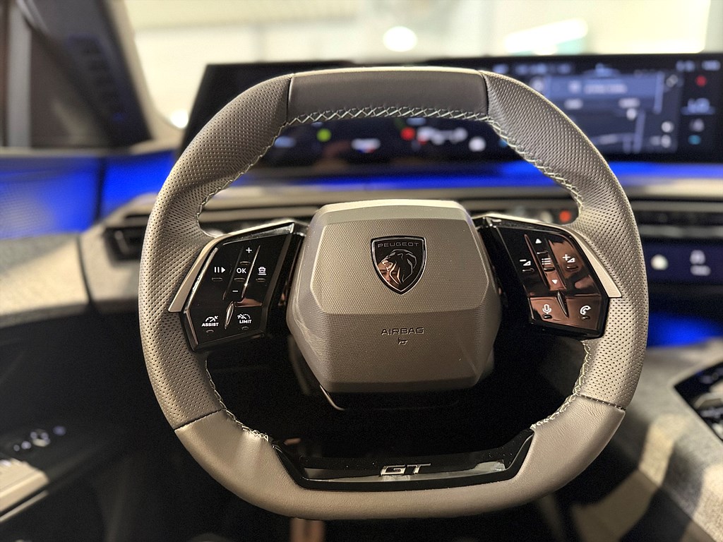 Bild på GT Hybrid e-DSC 145hk Aut - 7-SITS, B-KAMERA,NAVI