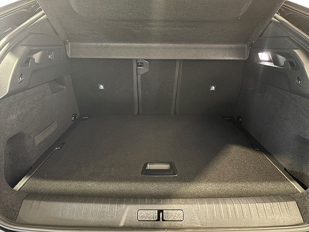 Bild på GT Hybrid 145hk Aut - B-KAMERA,CARPLAY,NAV