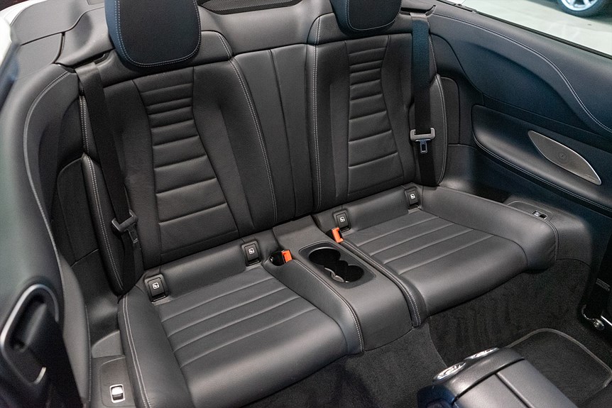 Mercedes-Benz E 300 AMG Cabriolet 258hk