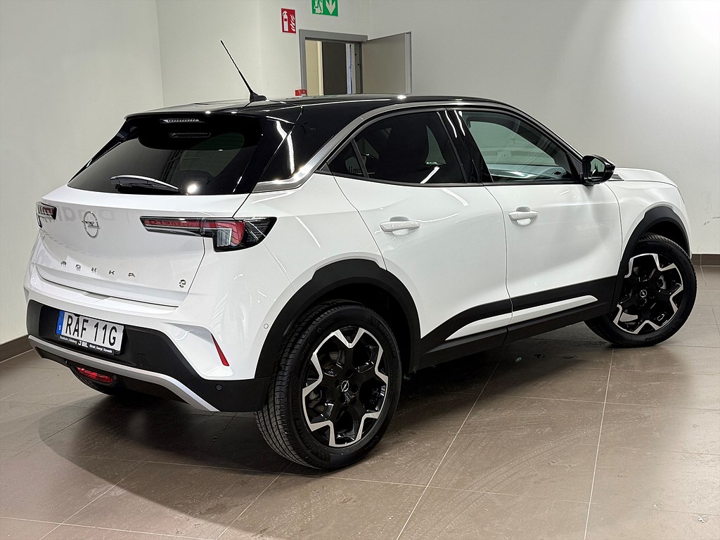 Bild på Ultimate 50kWh 136hk Aut - B-KAMERA, NAV, CARPLAY