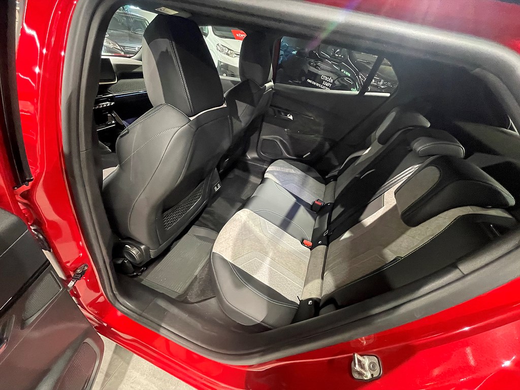 Bild på GT Pack 50kWh 136hk Aut - B-KAMERA, CARPLAY