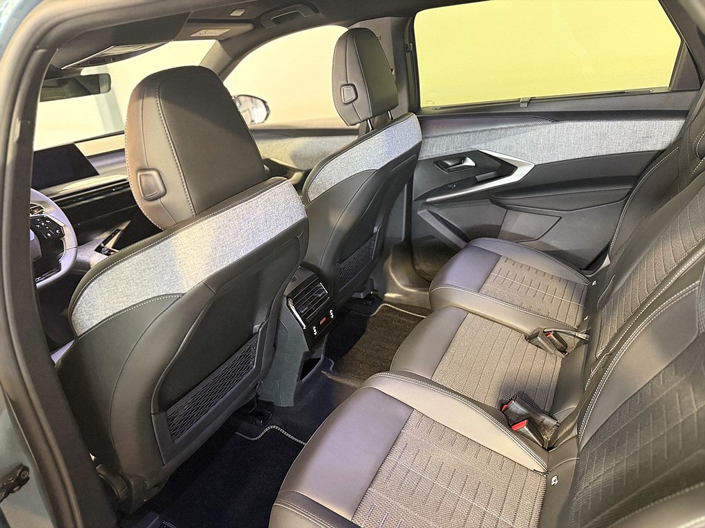 Bild på GT Hybrid 145hk Aut - 7-SITS, B-KAMERA, NAVI