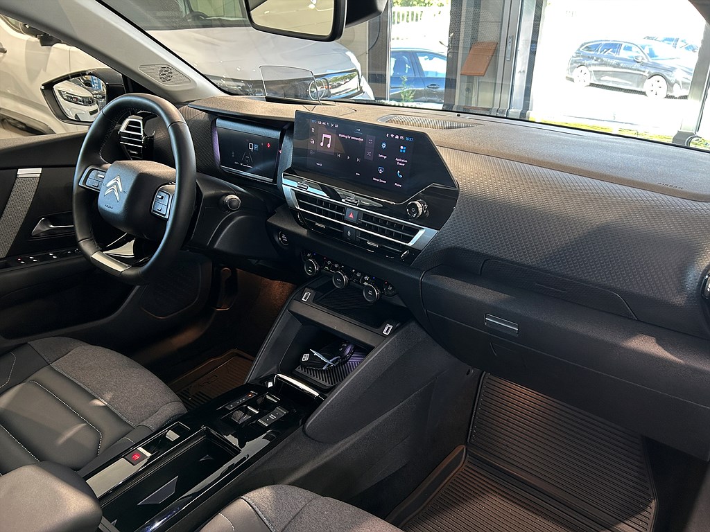 Bild på Shine 1.2 PT 131hk Aut - B-KAMERA, CARPLAY