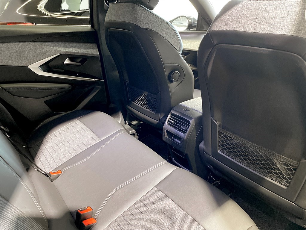 Bild på GT Hybrid 145hk Aut - B-KAMERA,CARPLAY,NAV