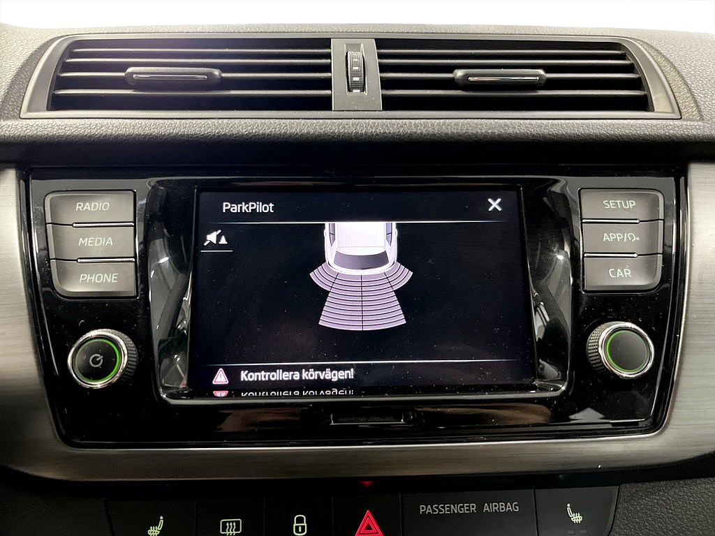 Bild på Style 1.0 TSI 95hk - CARPLAY, P-SENSORER BAK