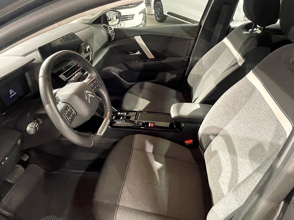 Bild på Feel 1.2 PureTech 130hk Aut - CARPLAY