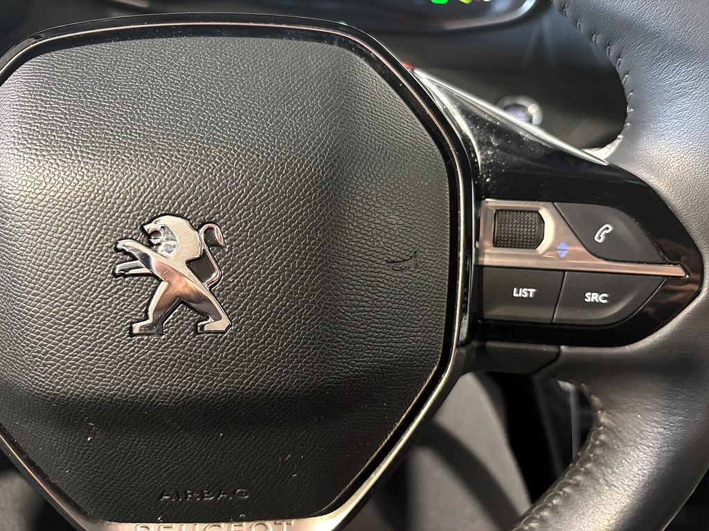 Bild på Active Pack 50kWh 136hk Aut - CARPLAY, BACKSENSORER
